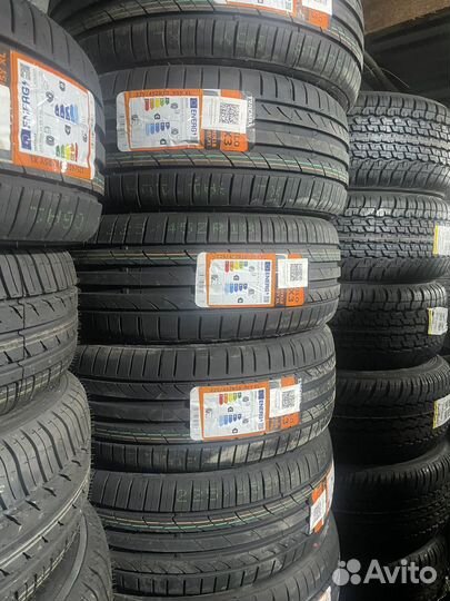 Tracmax X-Privilo TX3 225/45 R18 95Y