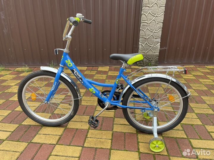 Детский велосипед Novatrack 20