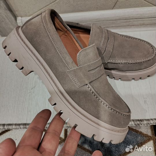 Лоферы натуральная замша