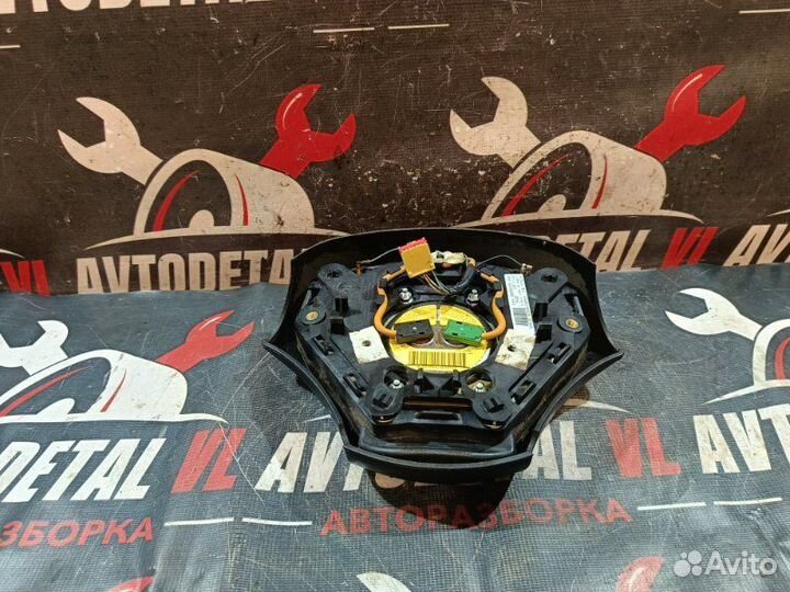 Подушка AirBag водительская Ford Focus 1 MK1 1.8L