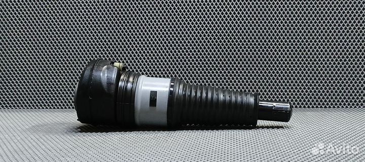 Пнeвмocтoйка Аudi А6 С8 передняя