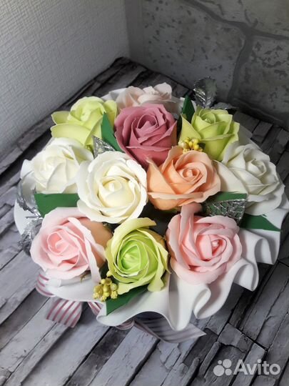 Букет из мыла, подарок на праздник, розы