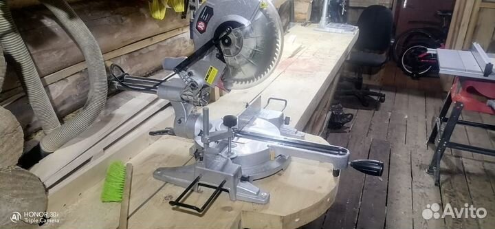 Пила торцовочная