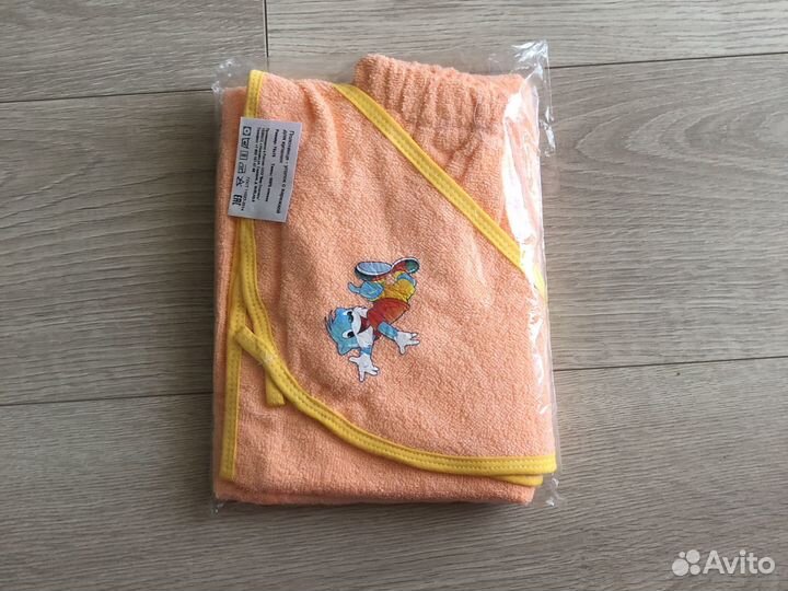 Полотенце уголок с варежкой