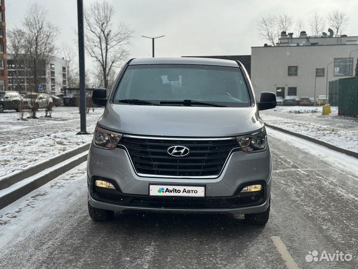 Hyundai Grand Starex 2.5 AT, 2019, 93 200 км