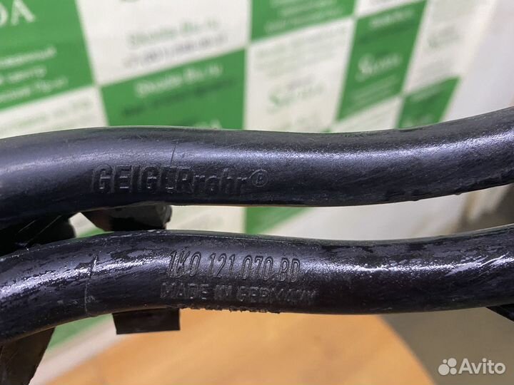 Патрубок системы охлаждения Skoda Octavia A5