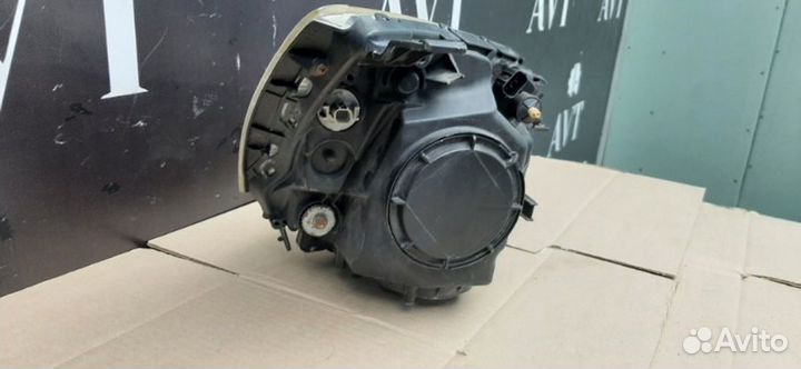 Фара галогеновая передняя левая Honda Cr-V 3