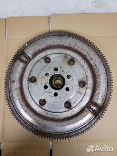 Маховик бесступенчатый автомат Audi A4 8E