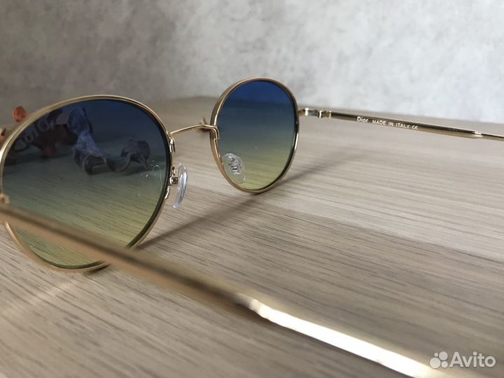 Солнцезащитные очки Dior