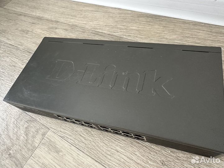 Коммутатор (switch) D-link DES-1016A