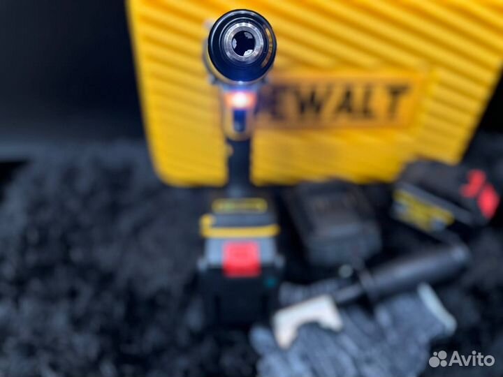 Шуруповерт Ледобур dewalt бесщеточный ударный