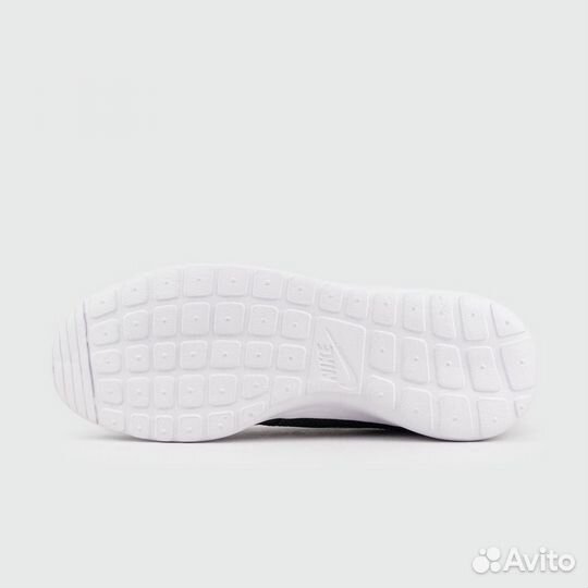 Кроссовки Nike Roshe Run 25520