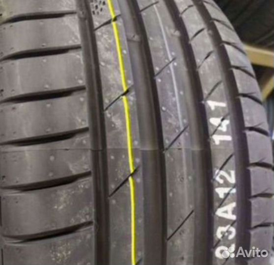 Kumho Ecsta PS71 235/60 R18