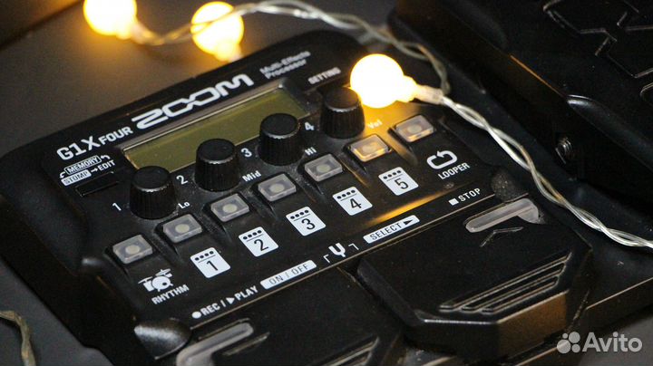 Гитарный процессор zoom