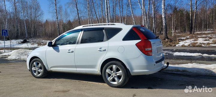 Kia Ceed 1.6 AT, 2010, 240 000 км