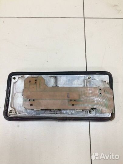 Фонарь задний правый LADA 2105