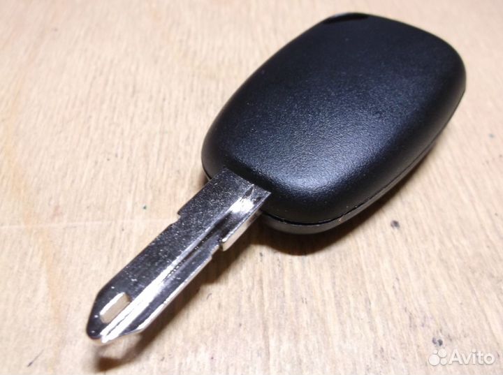 Renault traffic kangoo чип ключ TRW 01097002