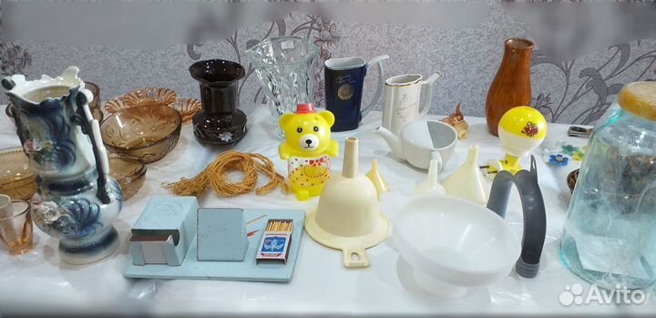 Лот: посуда и предметы для кухни и быта