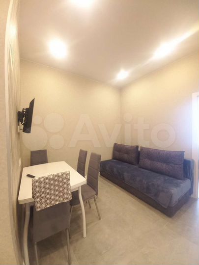 2-к. квартира, 50 м², 2/9 эт.