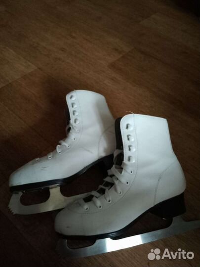 Коньки фигурные