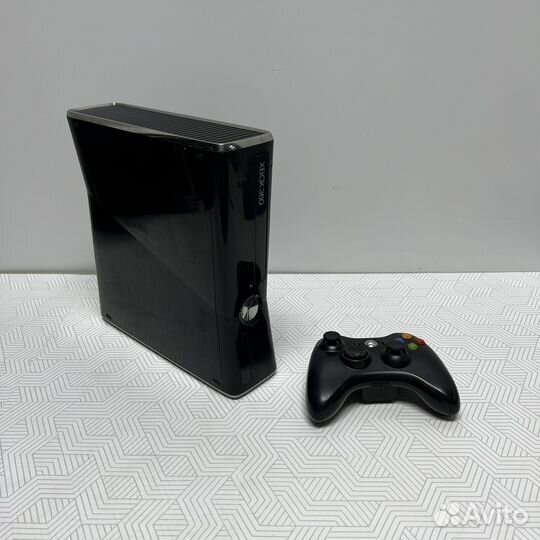 Xbox 360 250Gb прошит