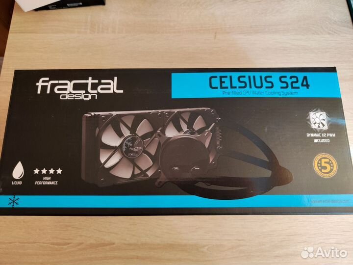 Fractal Design Celsius S24