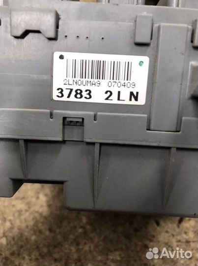 Блок предохранителей A000011 Хонда Цивик 8. А