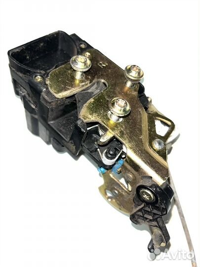 Замок задний правый Chevrolet Rezzo