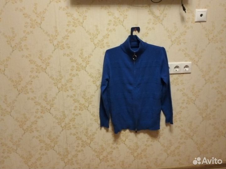 Кофта на молнии синяя