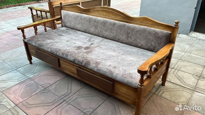 Кровать тахта