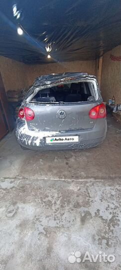 Volkswagen Golf 1.6 МТ, 2006, битый, 238 000 км