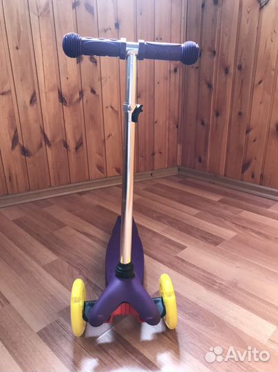 Самокат детский трехколесный