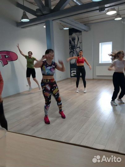 Йога, фитнес, зумба