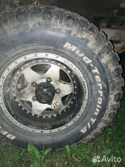 Bfgoodrich Mud-Terrain T/A 285/75 R16 50