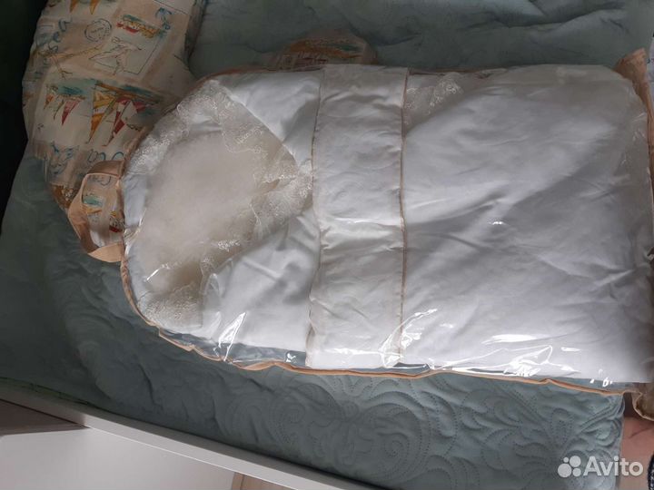 Комплект на выписку новый