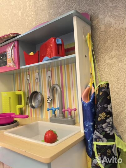Детская кухня деревянная