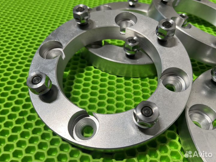 Проставки на квадроцикл 4х137 (4-110,1) 25 мм