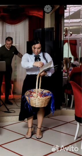 Ведущий / Ведущая на свадьбу (не тамада)