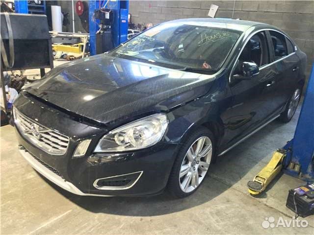 Разбор на запчасти Volvo S60 2010