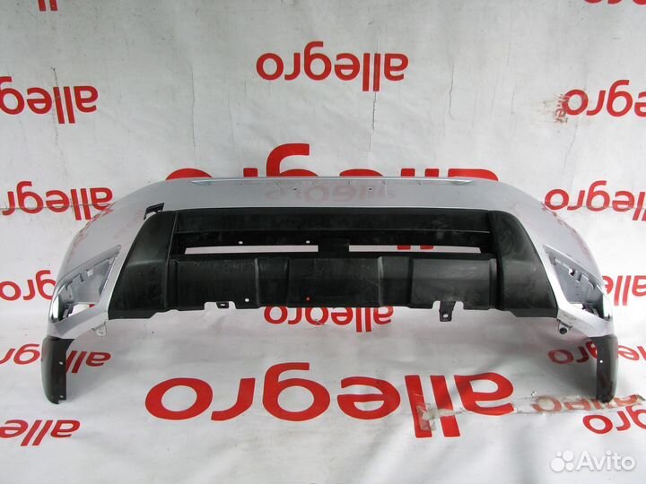 Subaru Forester Бампер передний