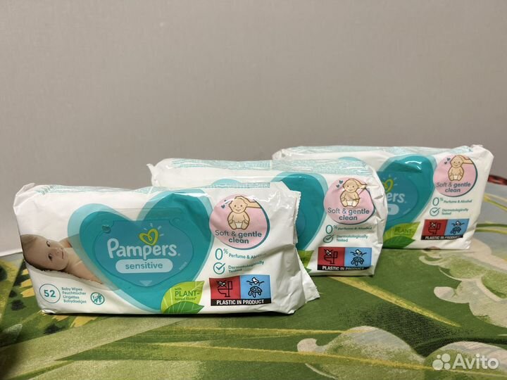 Влажные салфетки pampers sensitive