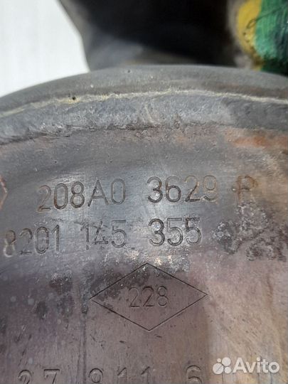 Коллектор выпускной Renault sandero stepway 2