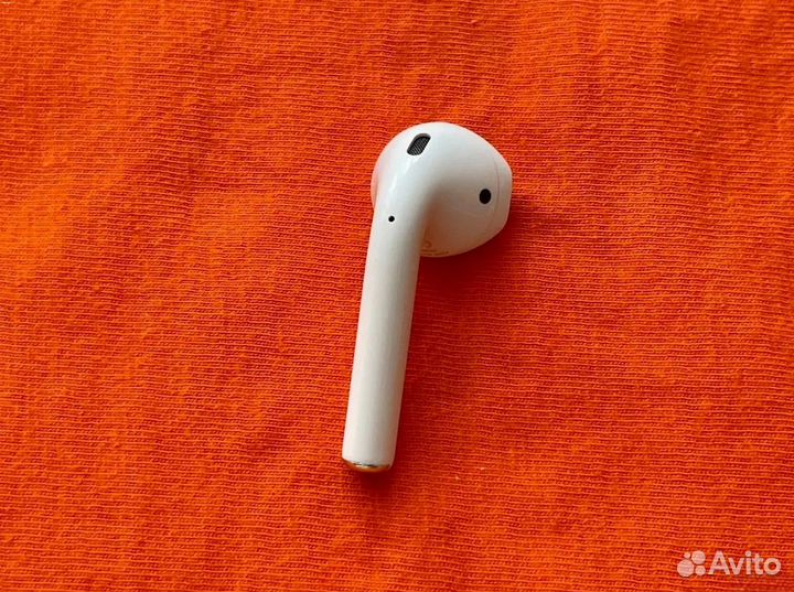Airpods 2 правый наушник бу оригинальный