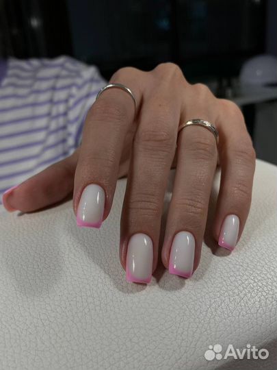 Маникюр педикюр