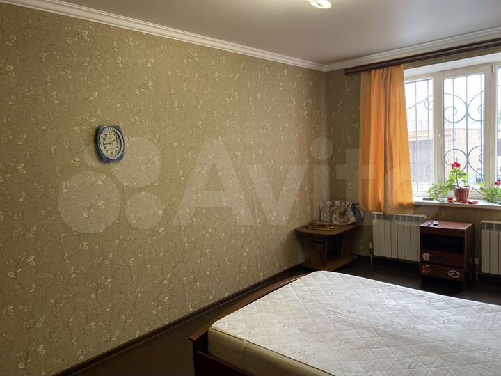 2-к. квартира, 69,1 м², 1/6 эт.