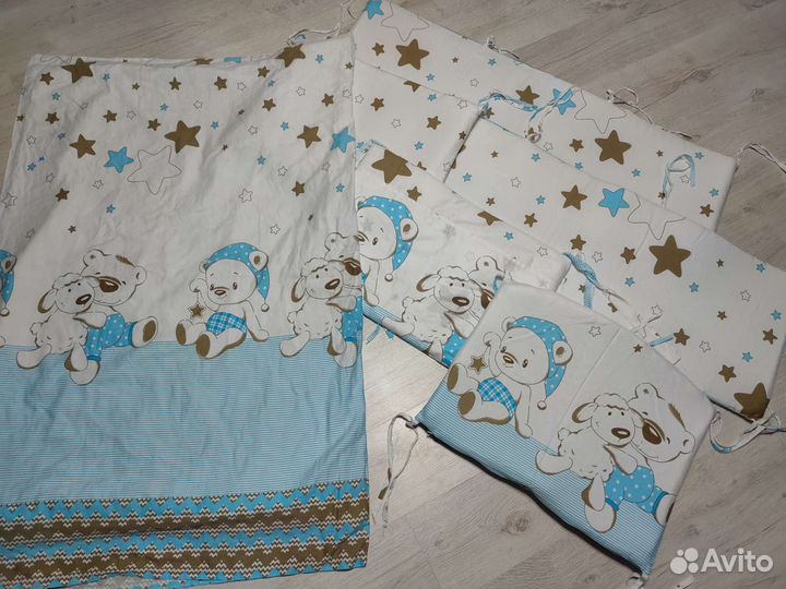 Бортики в кроватку