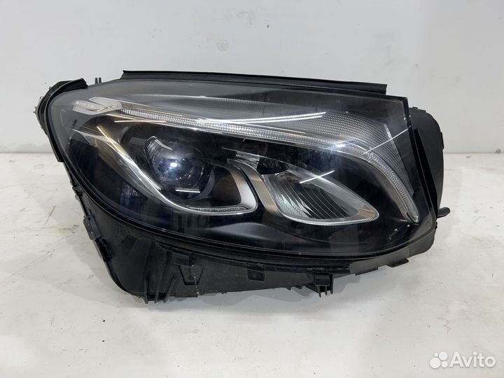 Фара Mercedes-Benz Glc X253 передняя правая