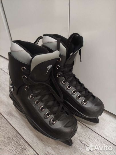 Коньки хоккейные