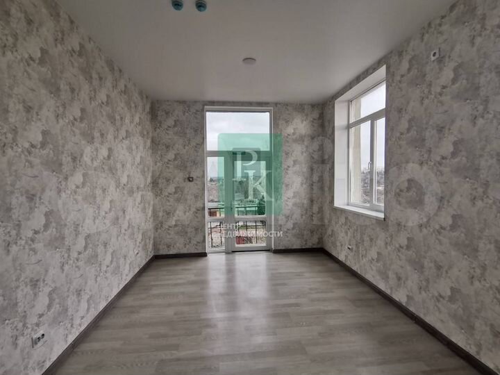 Офис с ремонтом 26 м2 на Паршина