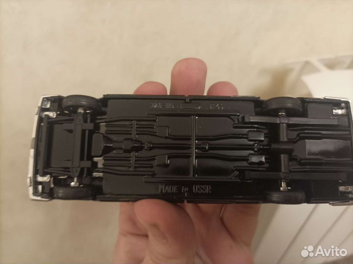 Модель автомобиля зил-115